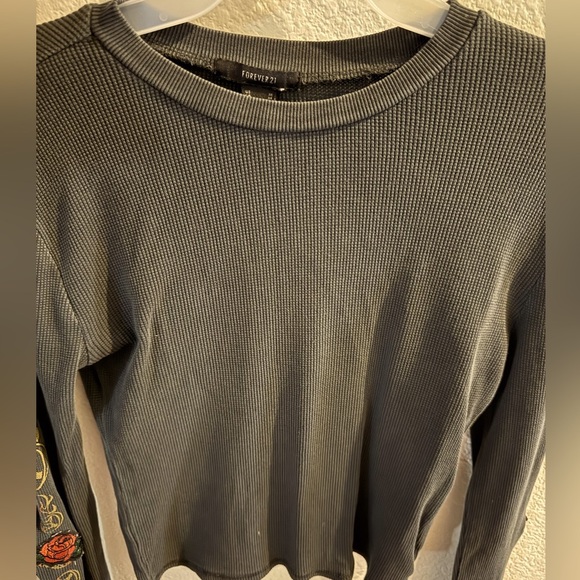 Forever 21 Charcoal Ribbed Knit Top - Picture 1 of 6